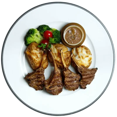 costillas-carne-fritas-vegetales-papas-1